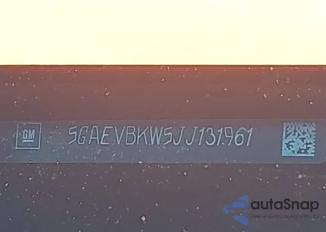 2018 Buick Enclave Premium z USA, uszkodzony, nr VIN 5GAEVBKW5JJ131961